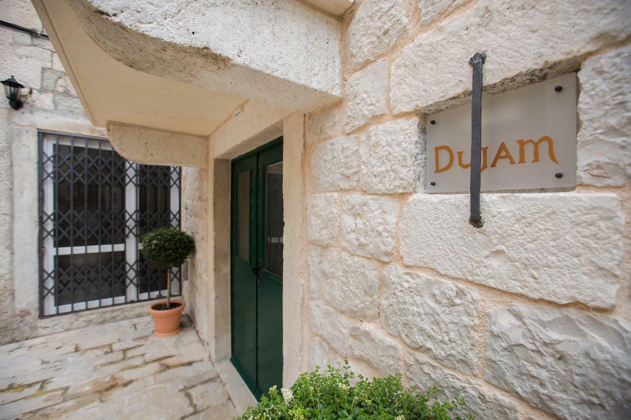 Apartments & Rooms Dujam Split Bagian luar foto