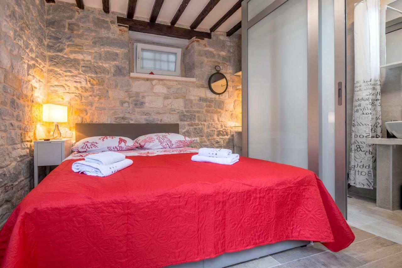 Apartments & Rooms Dujam Split Bagian luar foto